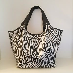 Zebra Tote Bag
